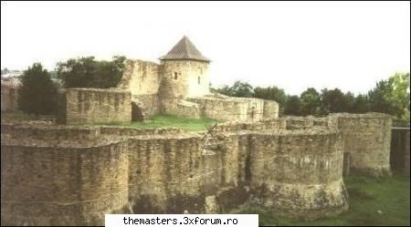 Suceava - Cetatea Suceava ... trebuie vizitata - Poze din orasul tau