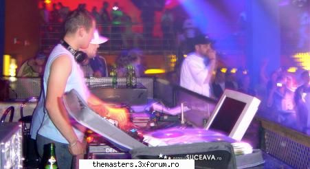 Suceava - Parazitii in Shck Club - Poze din orasul tau